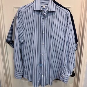 Banana Republic Men's Blue and White Striped Dress Shirt